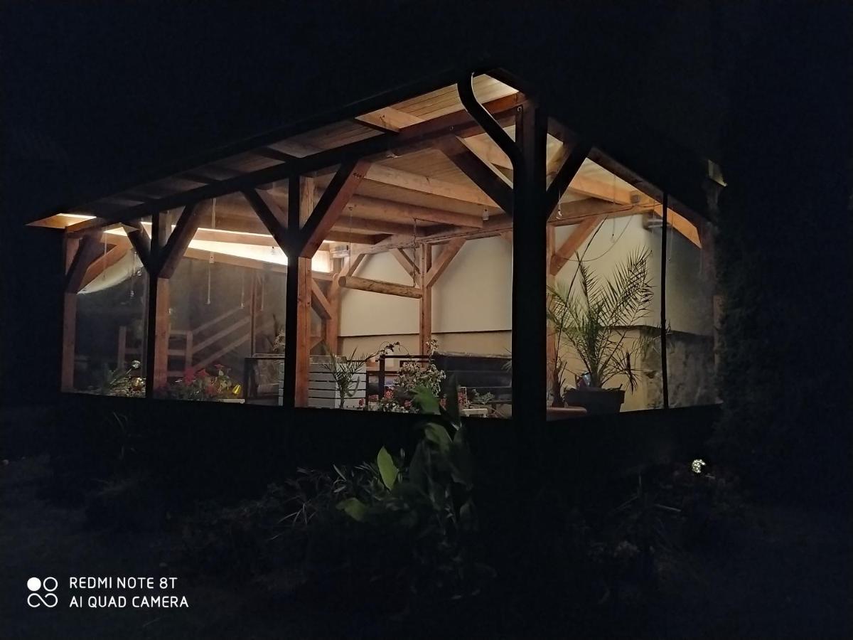 W Starej Szkole - Agroturystyka Pieczarki Bagian luar foto